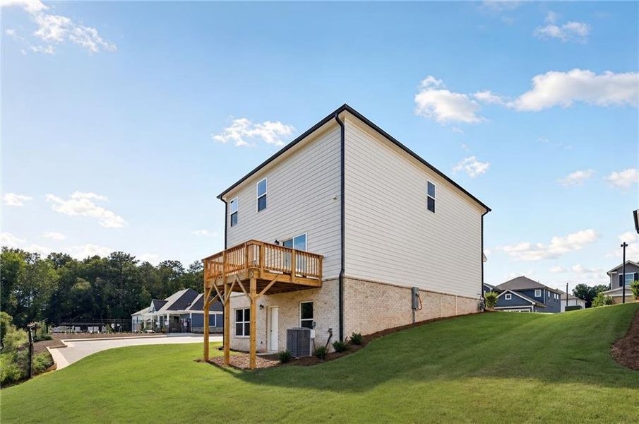 Exterior details and patio area of a home in Millers Pointe, Conyers (Image 3).