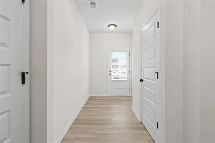 Spacious, unfurnished interior of a new home in Fairington, Cartersville (Image 12). Spacious, unfurnished interior of a new home in Fairington, Cartersville (Image 12).