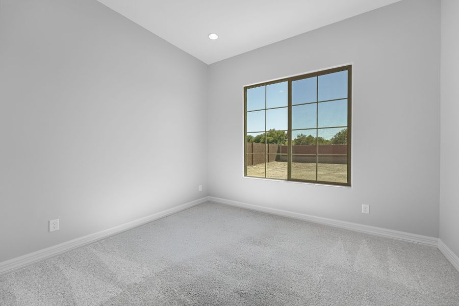 Spacious, unfurnished interior of a new home in Ellsworth Ranch, Queen Creek (Image 36). Spacious, unfurnished interior of a new home in Ellsworth Ranch, Queen Creek (Image 36).