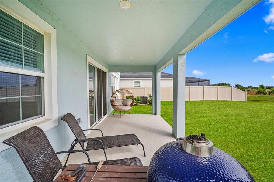 Exterior details and patio area of a home in Mirada, San Antonio (Image 24).