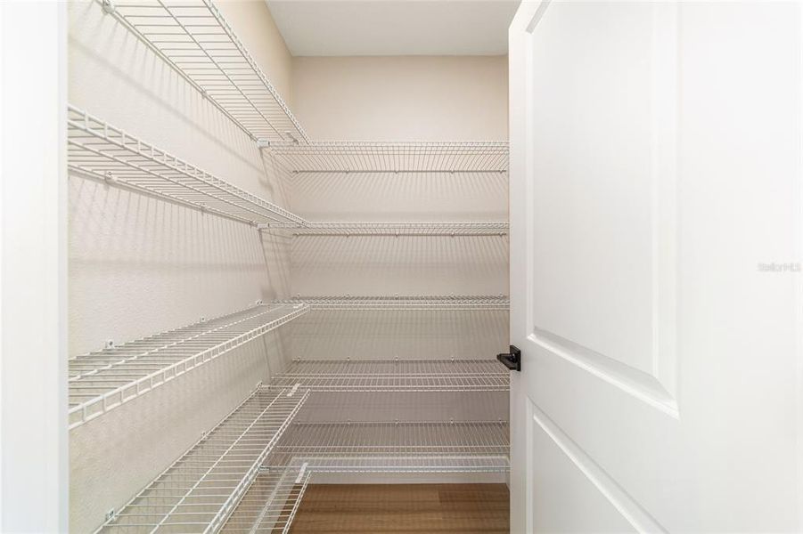 Spacious, unfurnished interior of a new home in , Ocala (Image 31).
