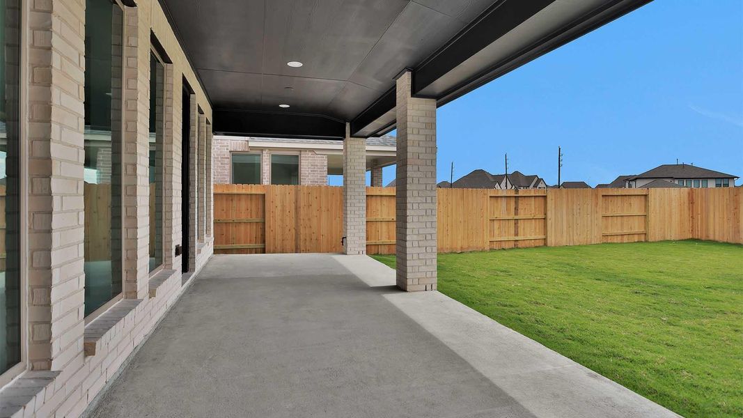 Exterior details and patio area of a home in StoneCreek Estates, Richmond (Image 2).