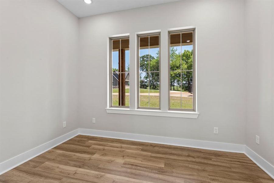 Spacious, unfurnished interior of a new home in , Tyler (Image 23).