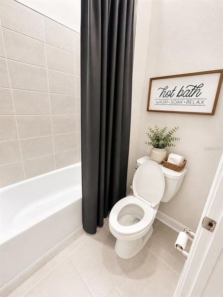 Furnished interior view inside a new home in Providence, Davenport (Image 17).