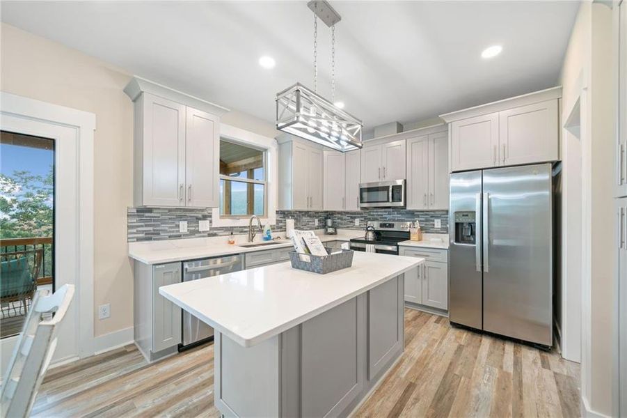 Furnished interior view inside a new home in , Waleska (Image 15).