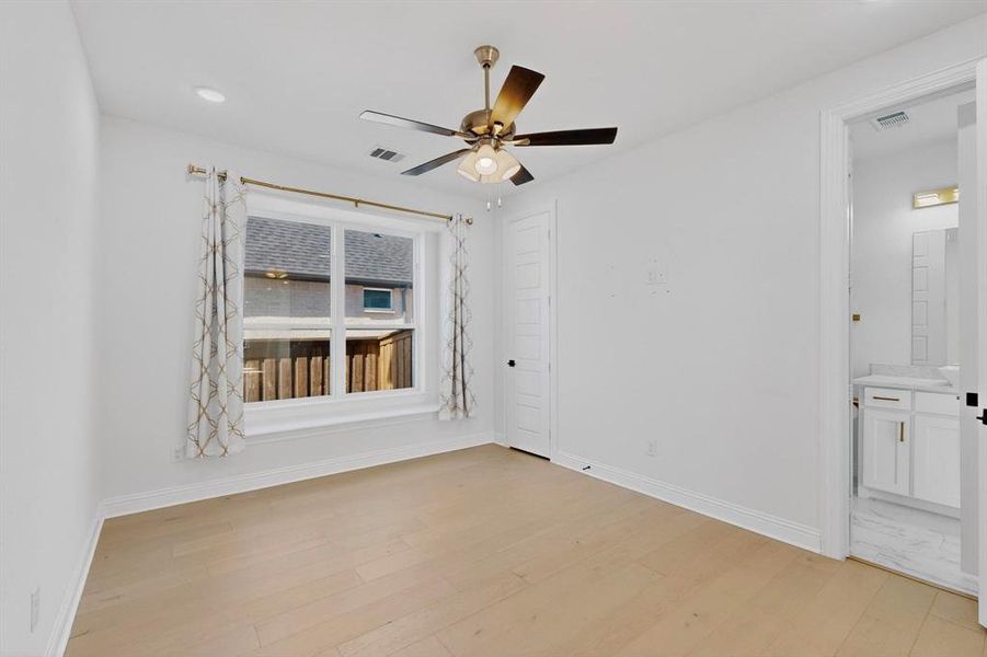 Spacious, unfurnished interior of a new home in , Prosper (Image 21).