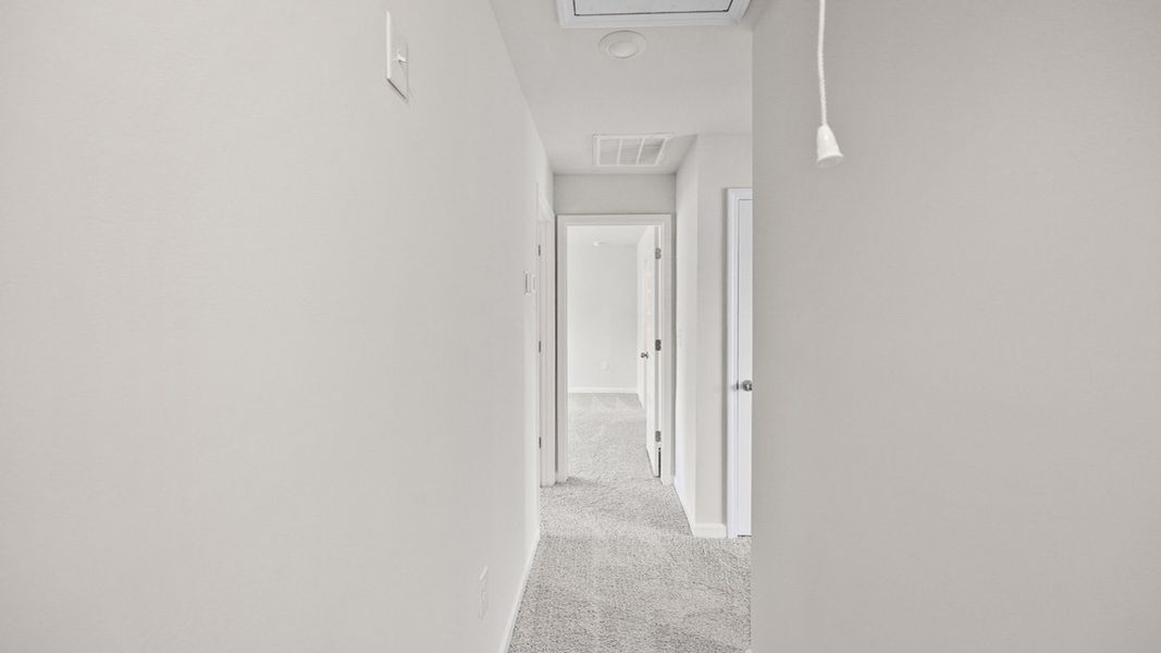 Spacious, unfurnished interior of a new home in Bellemeade Landing, Augusta (Image 15).