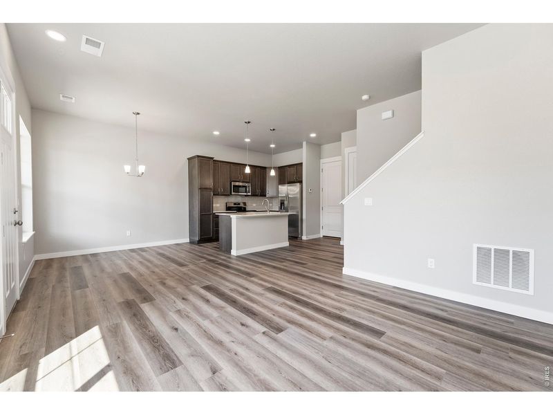 Spacious, unfurnished interior of a new home in The Lakes at Centerra, Loveland (Image 14).