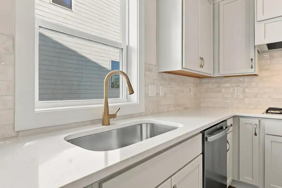 Close-up of interior finishes inside a home in Allen Park, Raleigh (Image 10).