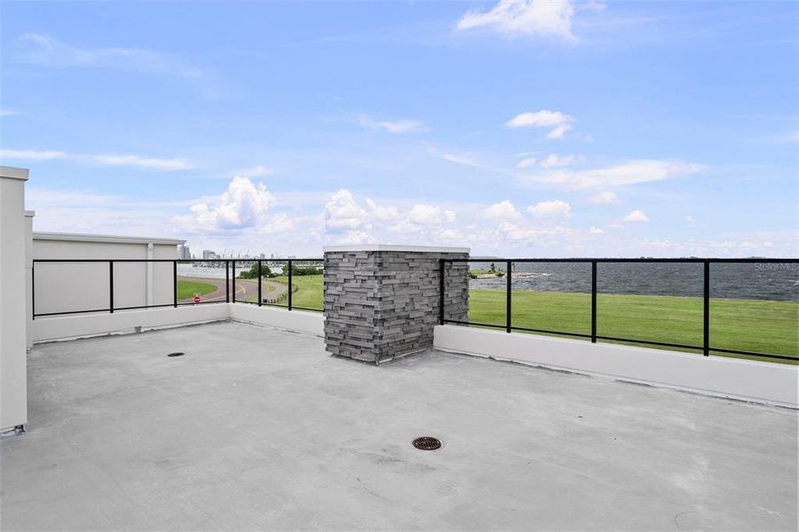 Image 33 of a home in . Image 33 of a home in .