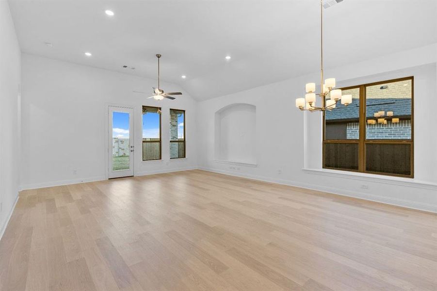 DAL_Trinity Falls_Lamar_204 Bay Laurel Road (14)