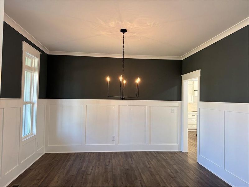 Spacious, unfurnished interior of a new home in , Waleska (Image 28).