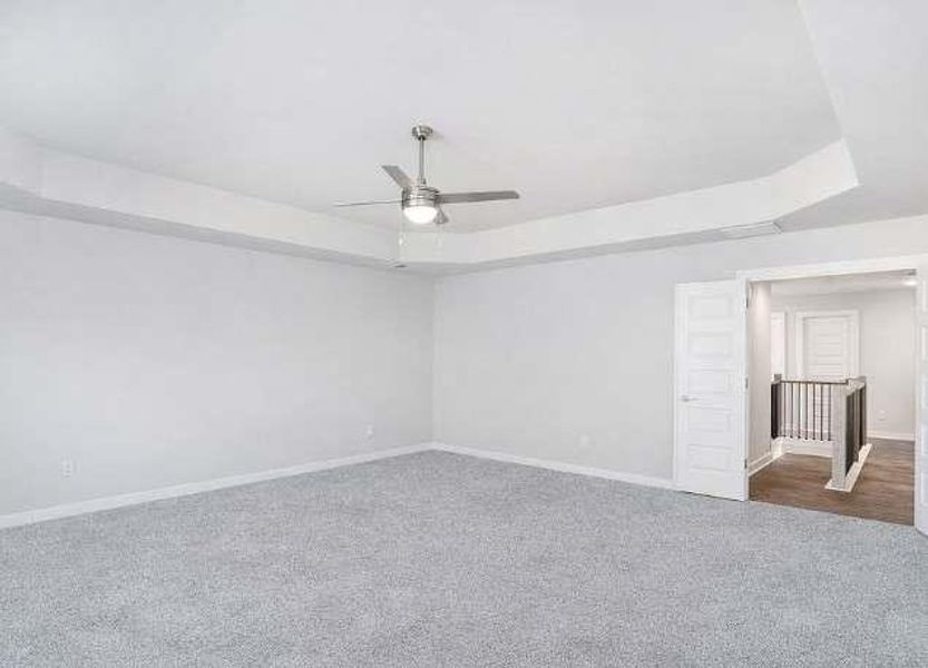 Spacious, unfurnished interior of a new home in , Stockbridge (Image 19).