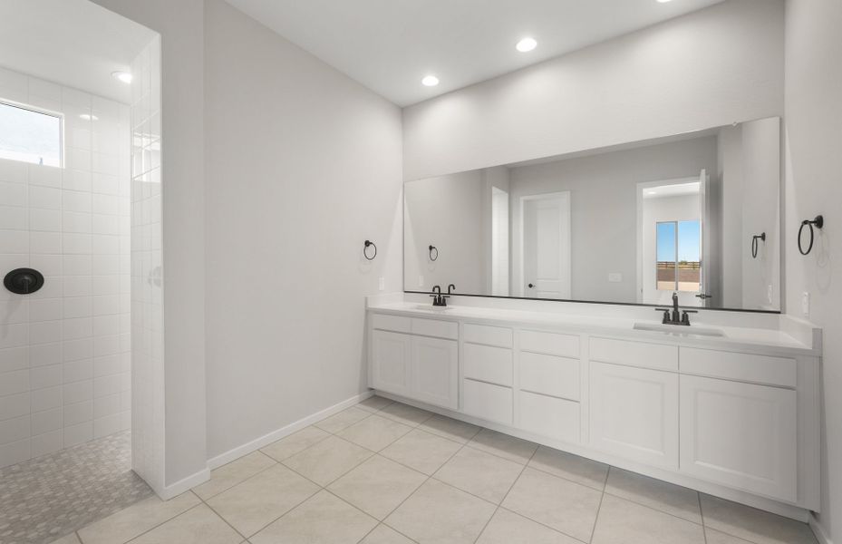 Furnished interior view inside a new home in Legado West, Queen Creek (Image 6).