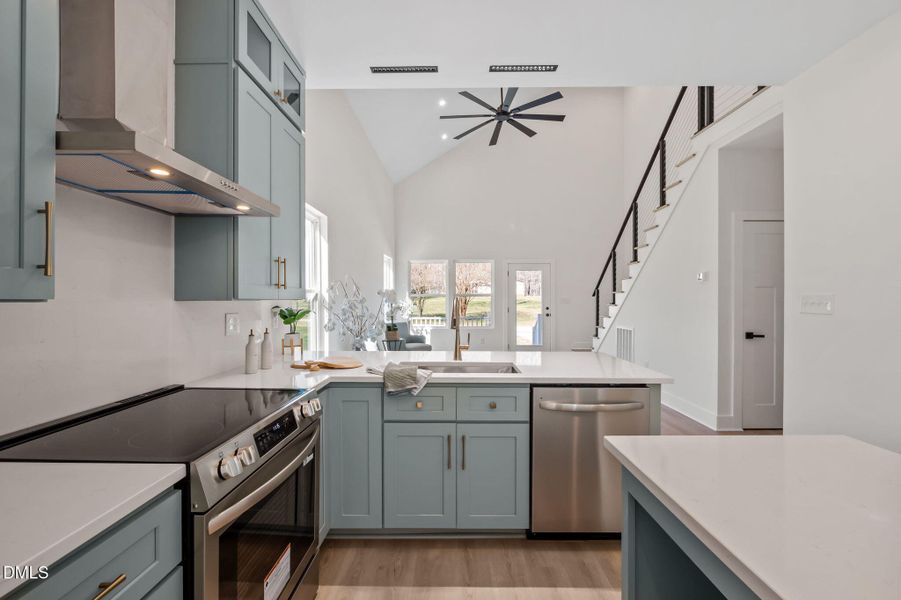 25-web-or-mls-P1112212