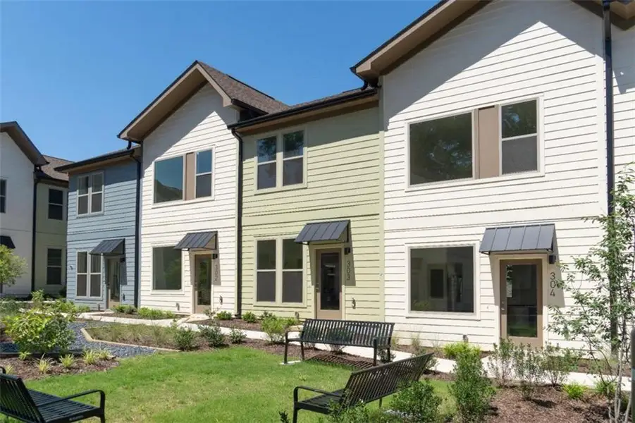 Exterior details and patio area of a home in , Atlanta (Image 3).
