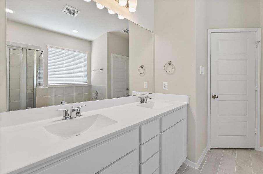 Furnished interior view inside a new home in Cypress Green, Hockley (Image 11).