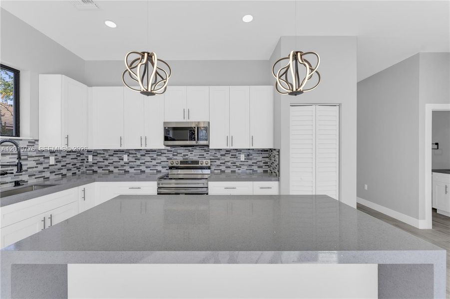 Furnished interior view inside a new home in , Fort Lauderdale (Image 14).