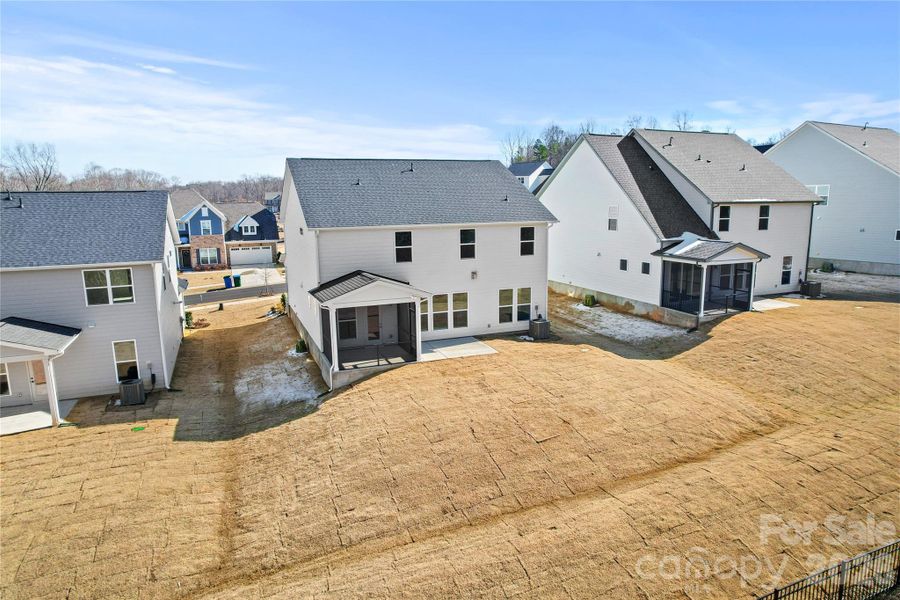 Exterior details and patio area of a home in Forest Creek, Waxhaw (Image 3).