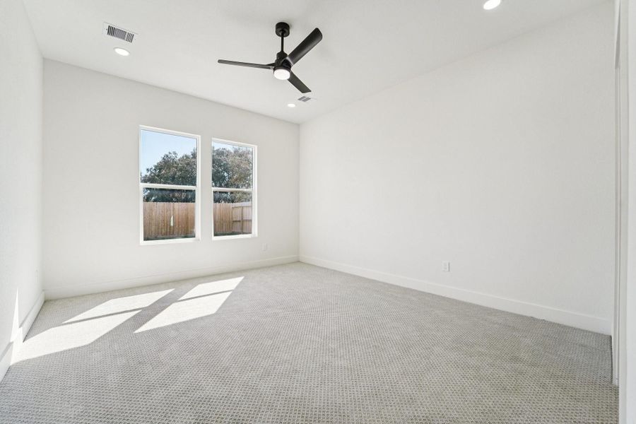 Spacious, unfurnished interior of a new home in , La Porte (Image 20).