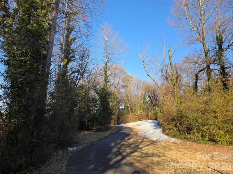 paved trail to Optimist Park