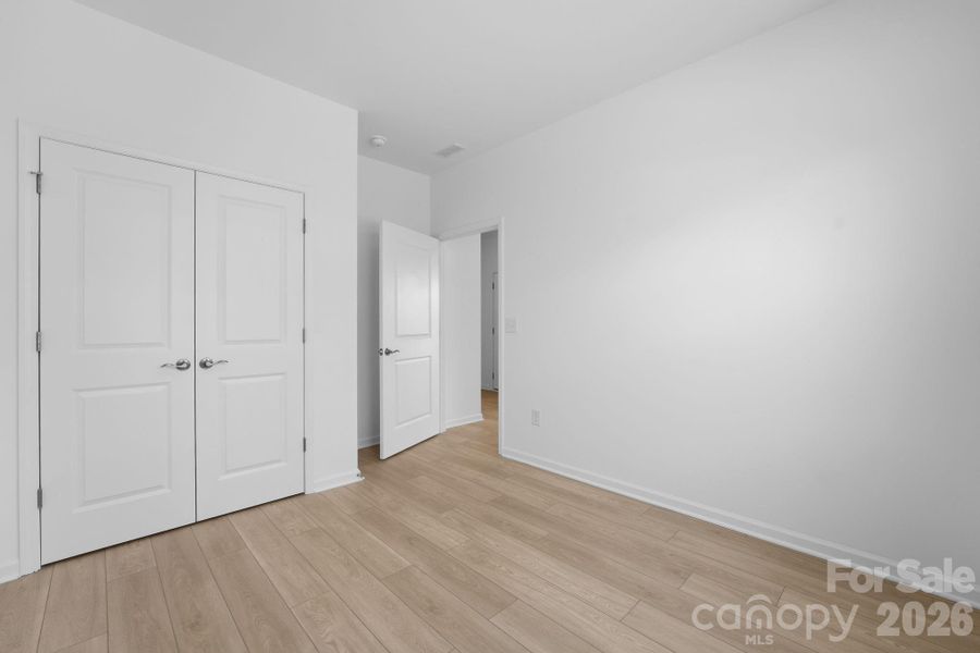 Spacious, unfurnished interior of a new home in Roselyn, Lancaster (Image 20).