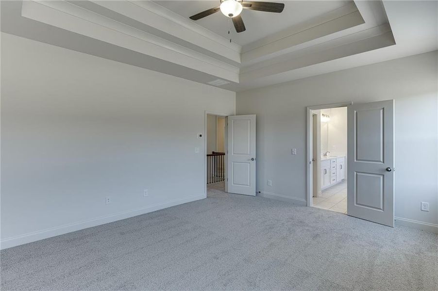 Spacious, unfurnished interior of a new home in , Jefferson (Image 31).