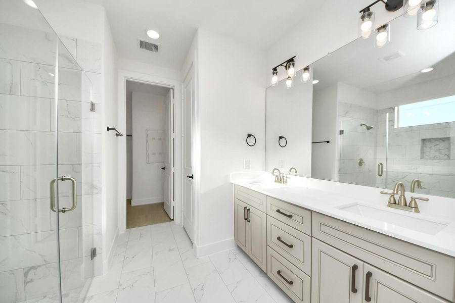 This is a representative photo of the Jade pl