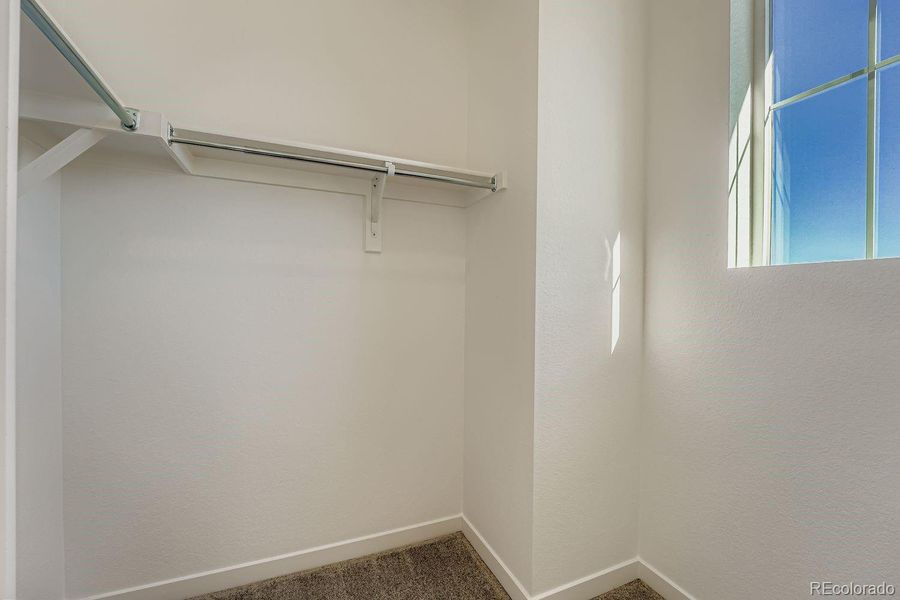 Spacious, unfurnished interior of a new home in , Watkins (Image 12).