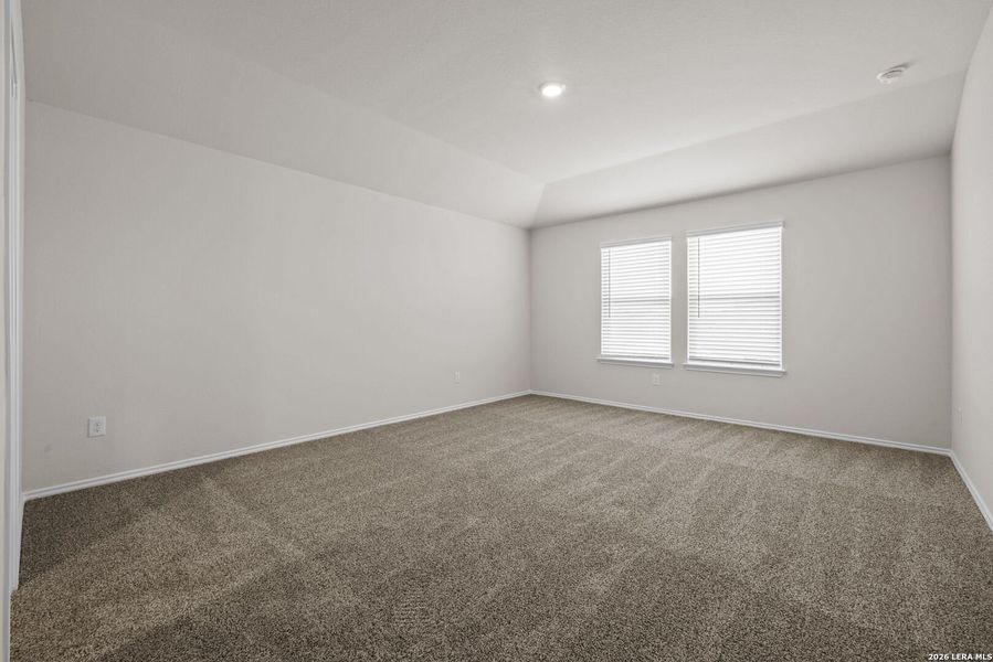 Spacious, unfurnished interior of a new home in Riverstone at Westpointe, San Antonio (Image 16).