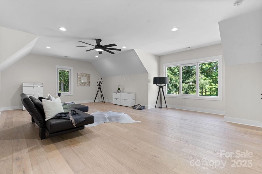 Image 39 of a home in .