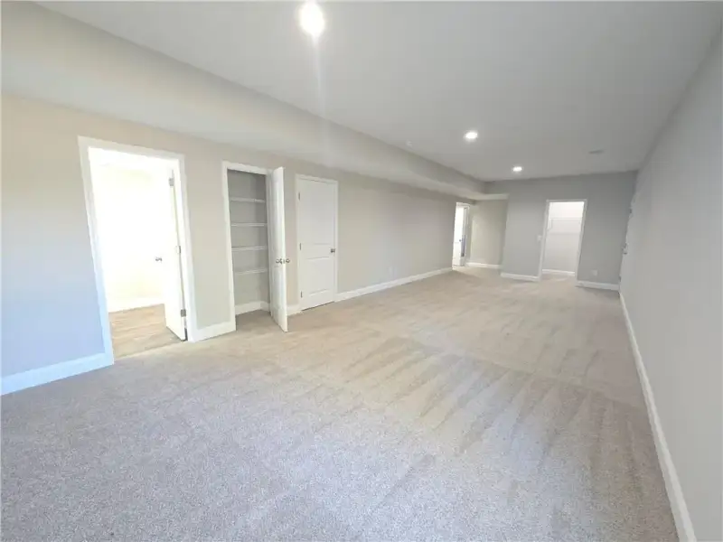 Spacious, unfurnished interior of a new home in , Gainesville (Image 30). Spacious, unfurnished interior of a new home in , Gainesville (Image 30).