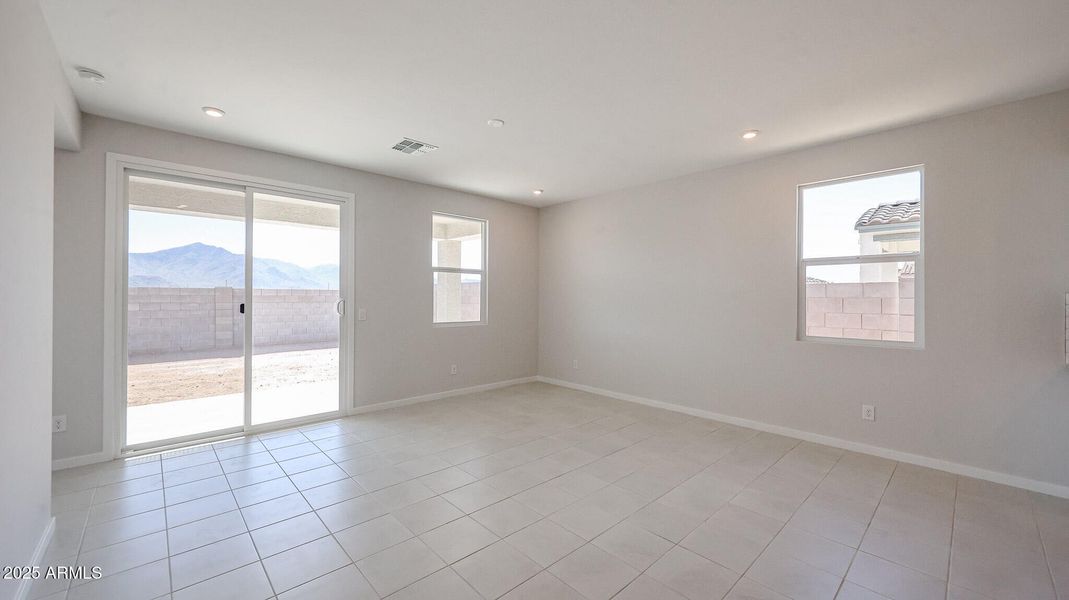 11_new-home-for-sale_Phoenix-West-Valley 11_new-home-for-sale_Phoenix-West-Valley