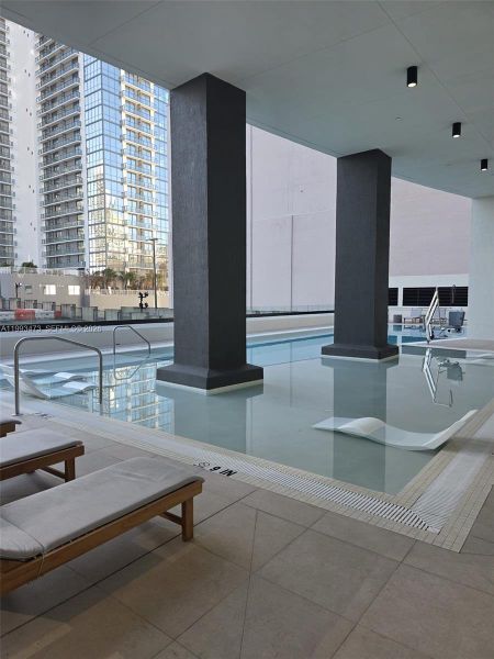 Condo located in Miami, FL showcasing its design and architecture (Image 26).