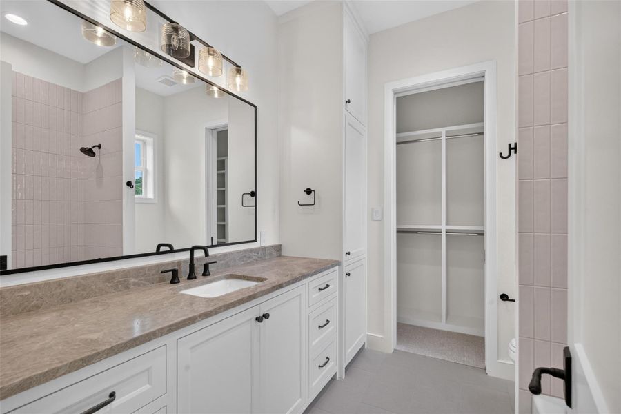 Furnished interior view inside a new home in , The Woodlands (Image 16).