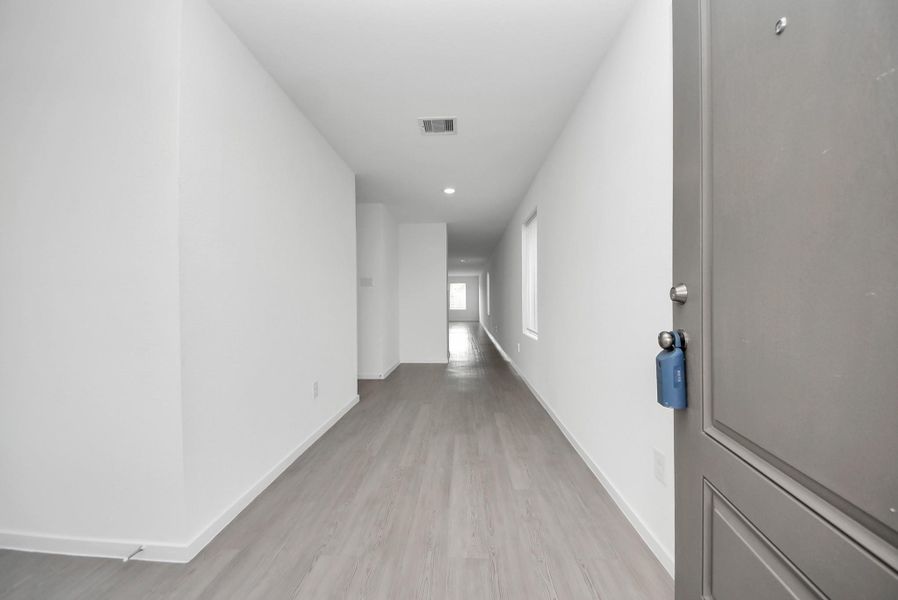 Spacious, unfurnished interior of a new home in , Katy (Image 34). Spacious, unfurnished interior of a new home in , Katy (Image 34).