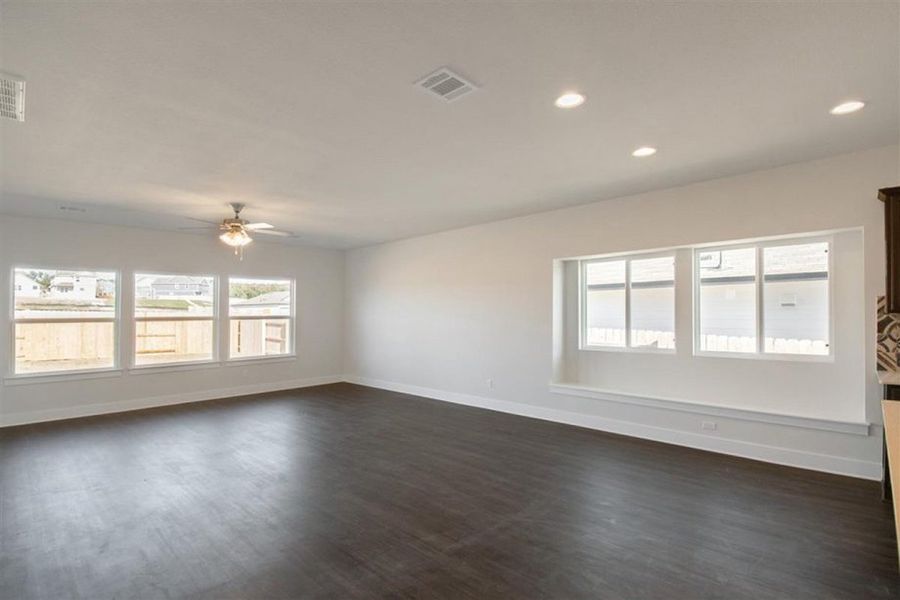 Representative unfurnished interior of a home built from the Savannah by Pacesetter Homes in Orchard Ridge, Liberty Hill (Image 28). Representative unfurnished interior of a home built from the Savannah by Pacesetter Homes in Orchard Ridge, Liberty Hill (Image 28).