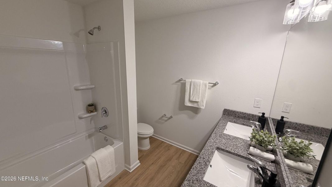 Furnished interior view inside a new home in , Palatka (Image 17).