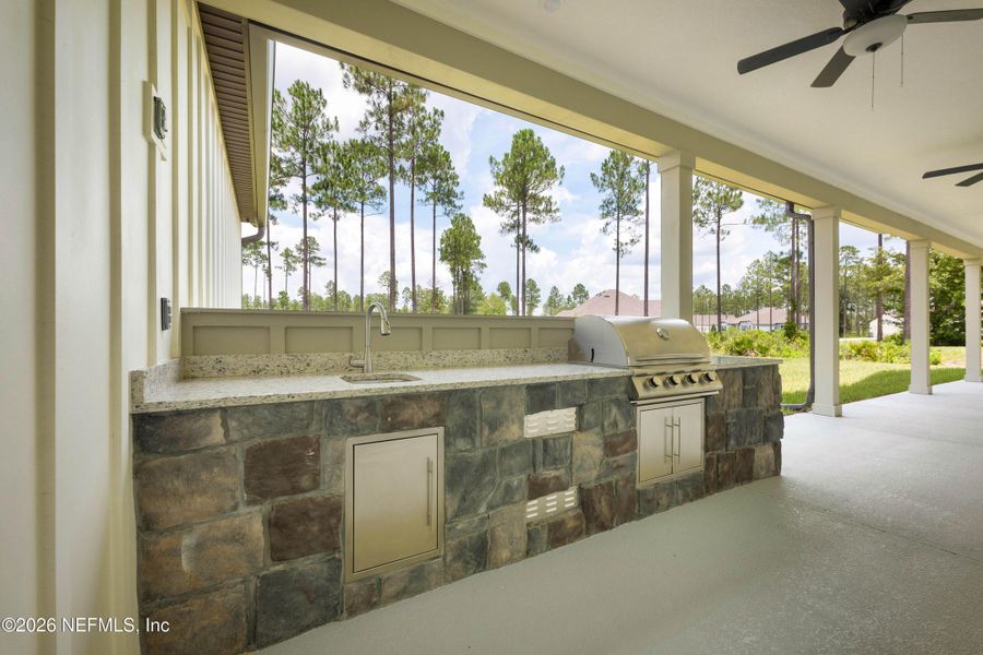 Exterior details and patio area of a home in , Hilliard (Image 23).