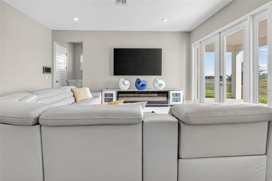 Furnished interior view inside a new home in , Winter Garden (Image 11).