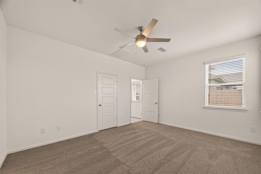 Spacious, unfurnished interior of a new home in Rates starting as low as, Iowa Colony (Image 29). Spacious, unfurnished interior of a new home in Rates starting as low as, Iowa Colony (Image 29).