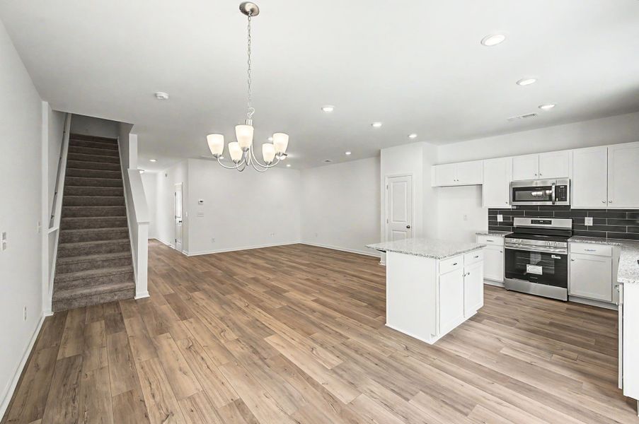 Spacious, unfurnished interior of a new home in Ironhorse, Dickson (Image 30).