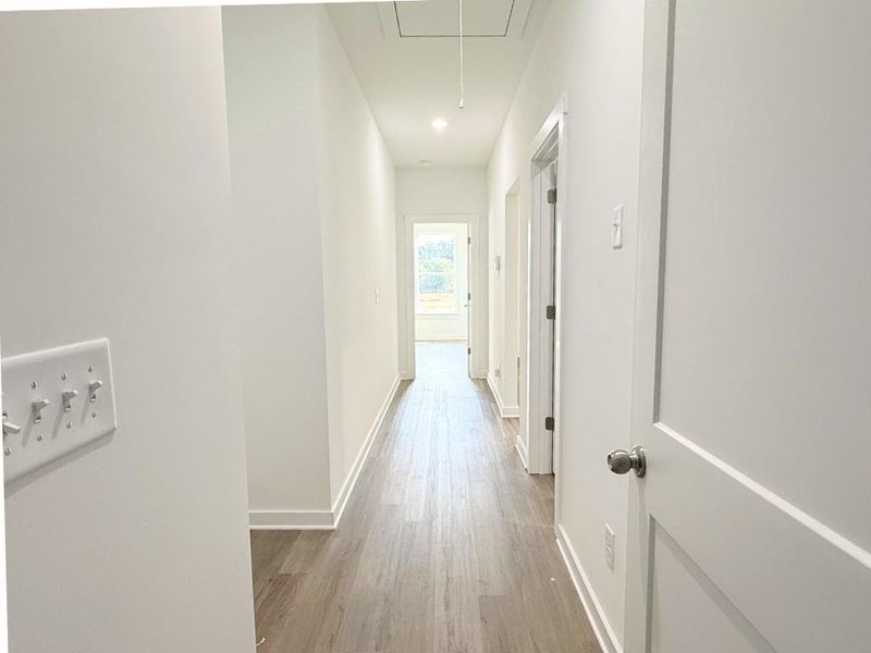 Spacious, unfurnished interior of a new home in Westlyn, Winder (Image 15).