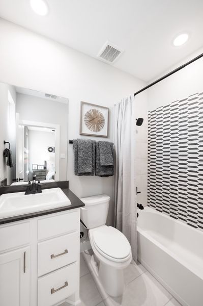 Representative furnished interior of a home built from the Fulbright by Tri Pointe Homes in Vale Collection At Evergrove, Richmond (Image 39).