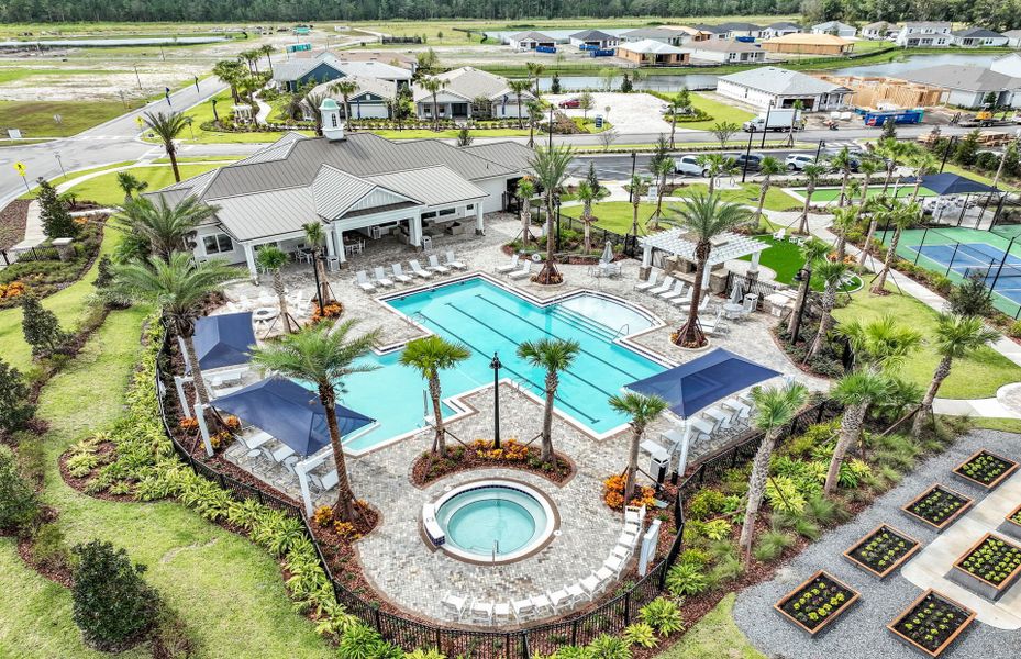 Resort-Style Pool