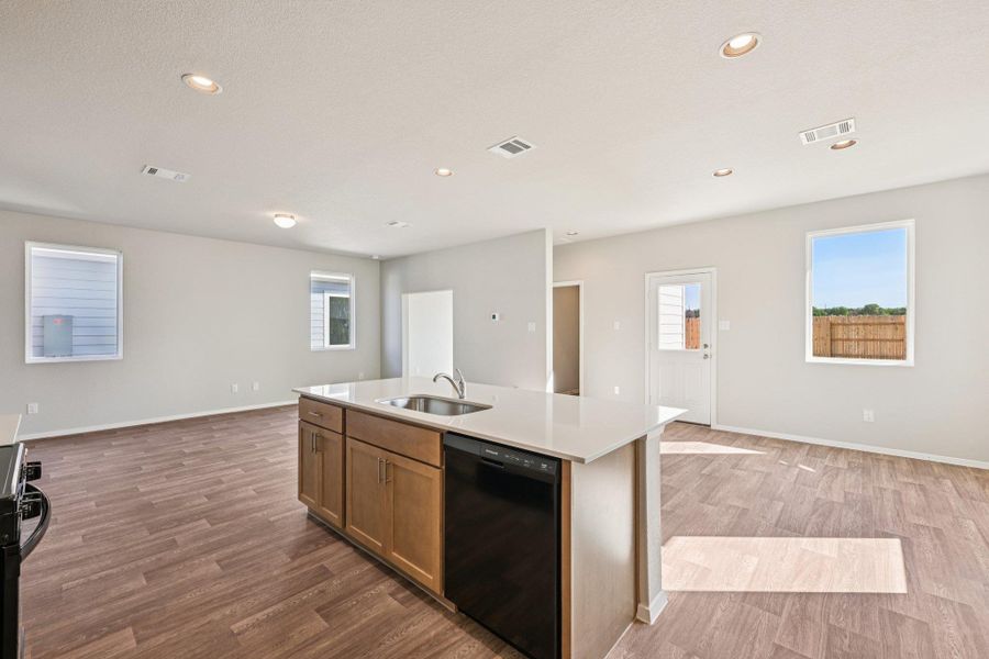 Furnished interior view inside a new home in Cascade, Liberty Hill (Image 7).