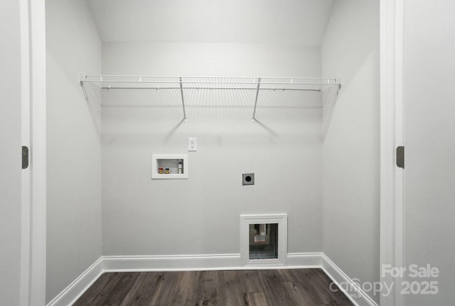 Image 42 of a home in Harrisburg Village Townhomes. Image 42 of a home in Harrisburg Village Townhomes.