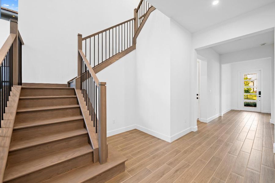 US_SEF_SANDRO_LOT 14_foyer