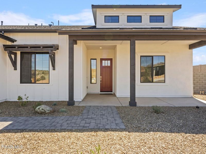 Exterior details and patio area of a home in Hidden Hills, Prescott (Image 3).