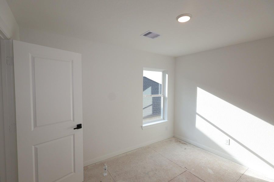 In-progress construction of a new home in The Grand Prairie 40’, Hockley, TX (Image 38).